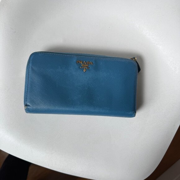 Prada Saffiano wallet - Picture 2 of 8